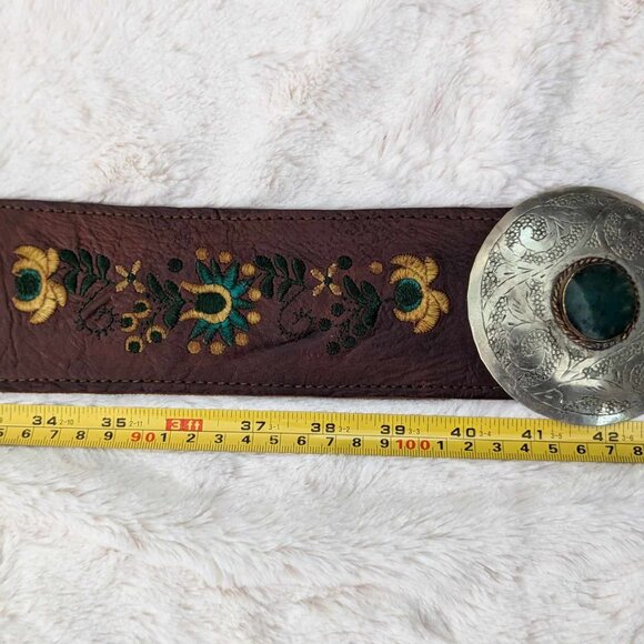 Detailed Stitching Genuine Leather Belt with Silver Belt Buckle made in Mexico